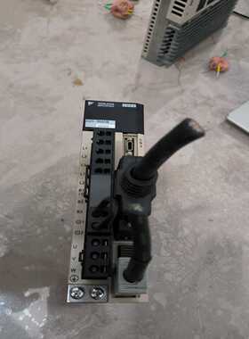 HLINV变频器HLC5D5FS-3实物实价380V5.5K【侨报商行】