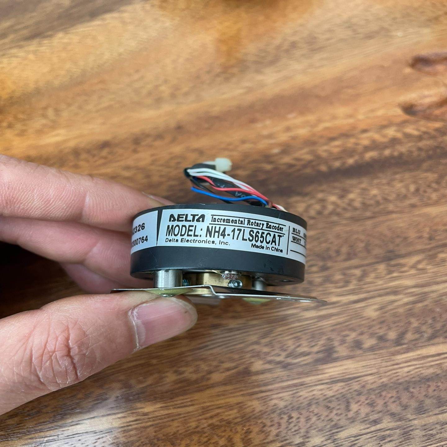 台达伺服电机编码器，NH4-17LS65CAT~询价