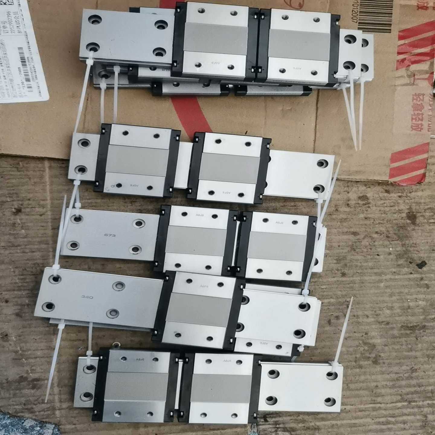 THK RSR15WVM导轨滑块议价