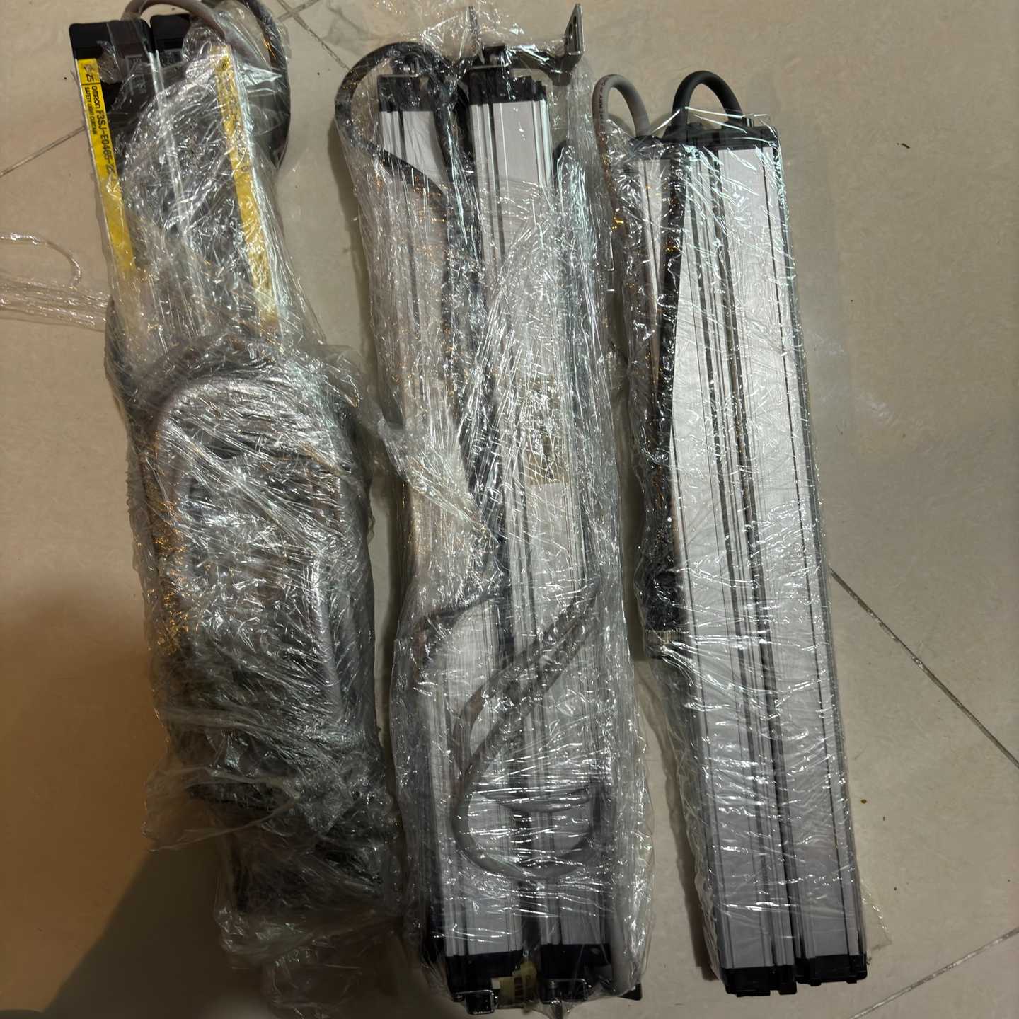 安全光栅F3SJ-E0465N25询价