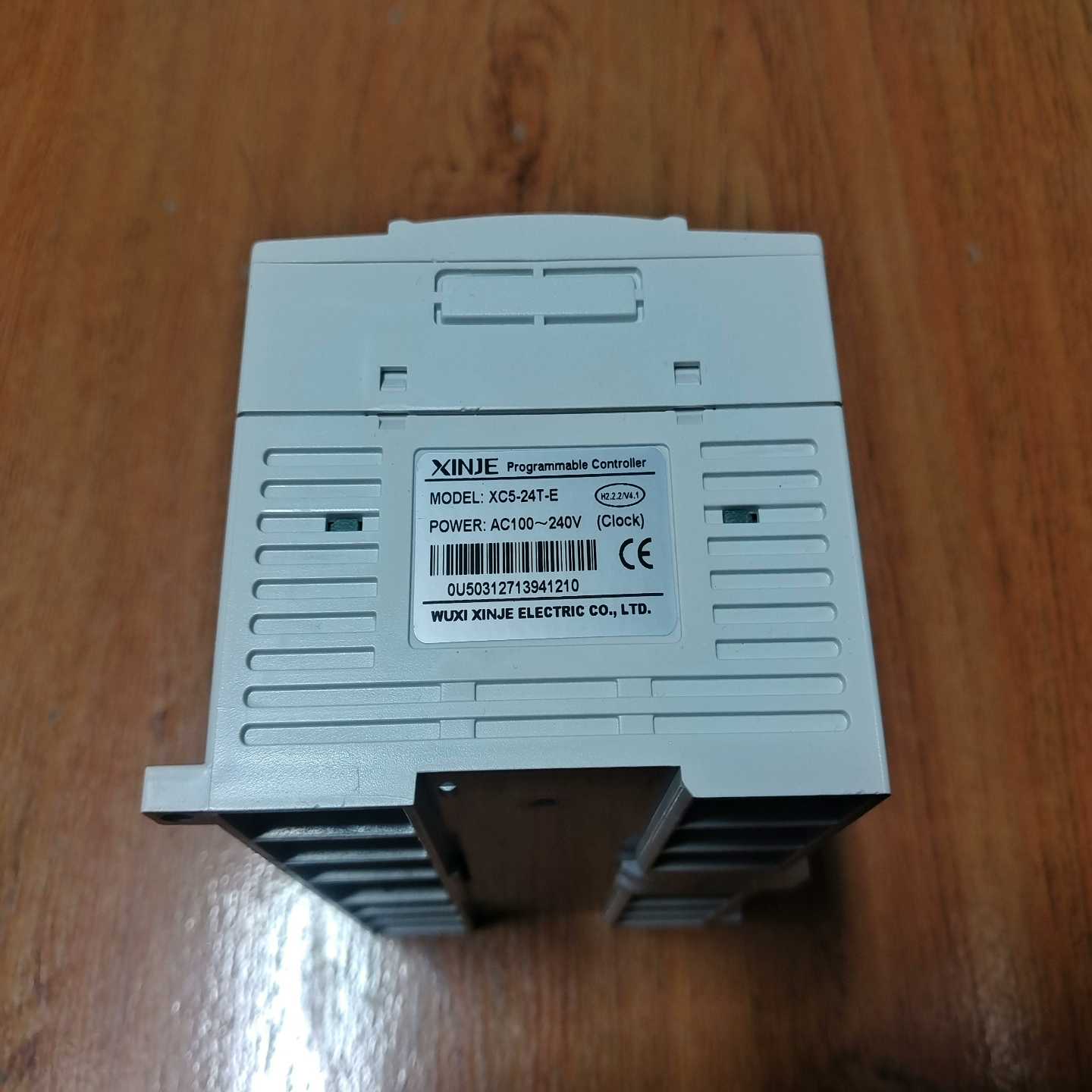 咨询-信捷PLCXC5-24T-E,功能正常,成色为实图