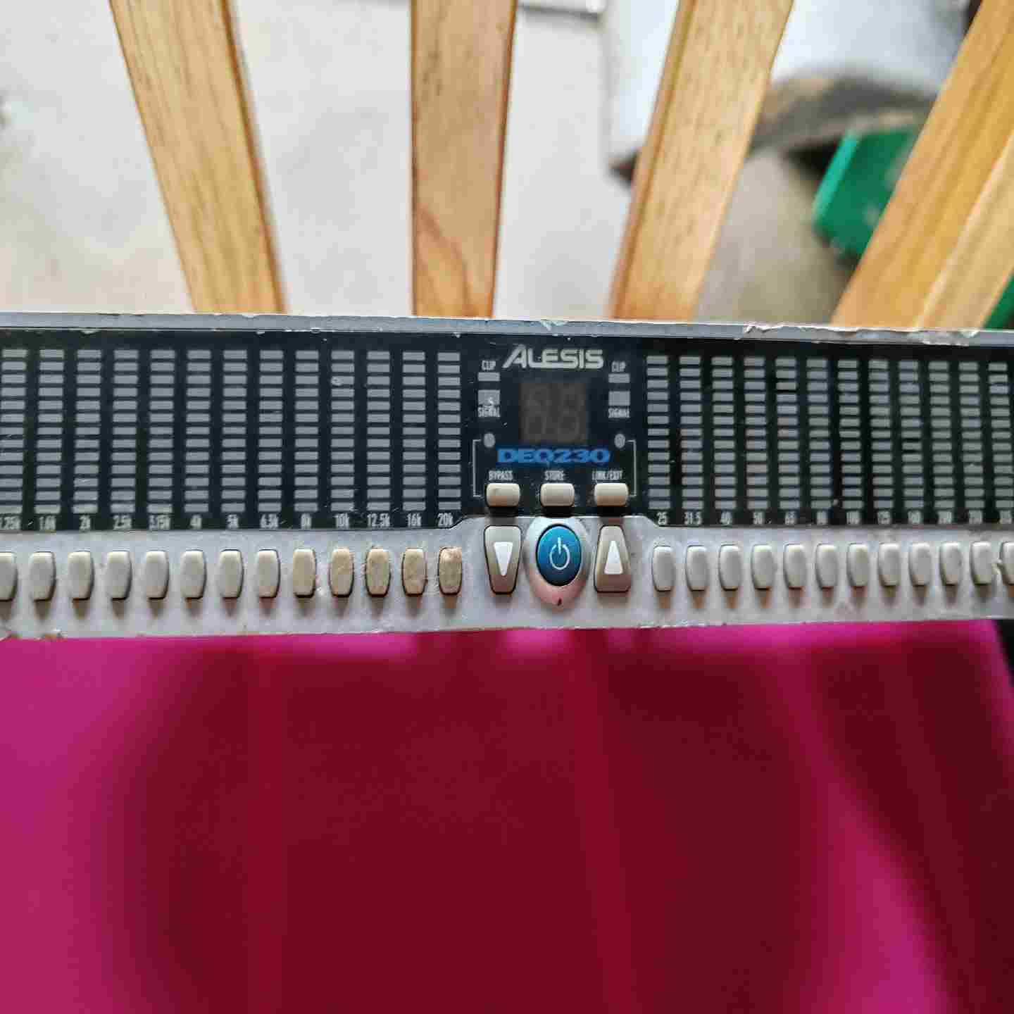 爱丽丝 DEQ230 数字均衡器~询价