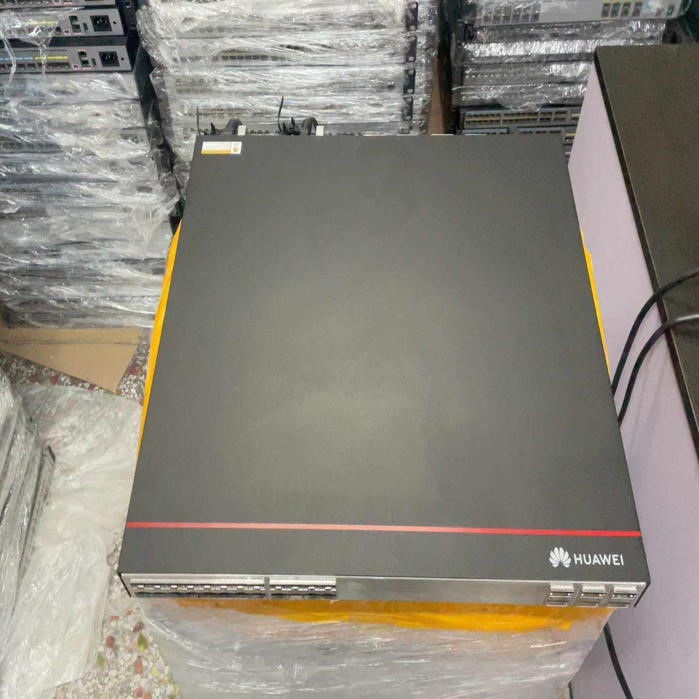 华为S6735-S24X6C 24口万兆交换机6口100G交
