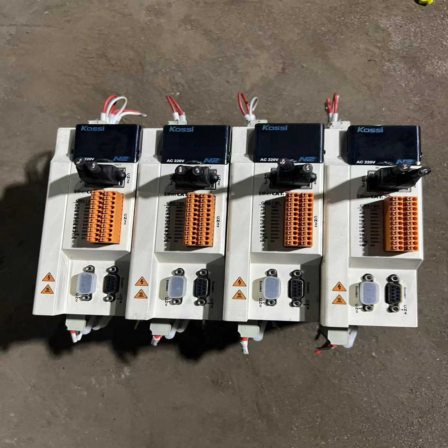 Kossi驱动器型号，N2RE-100SA-E，成色如图询价