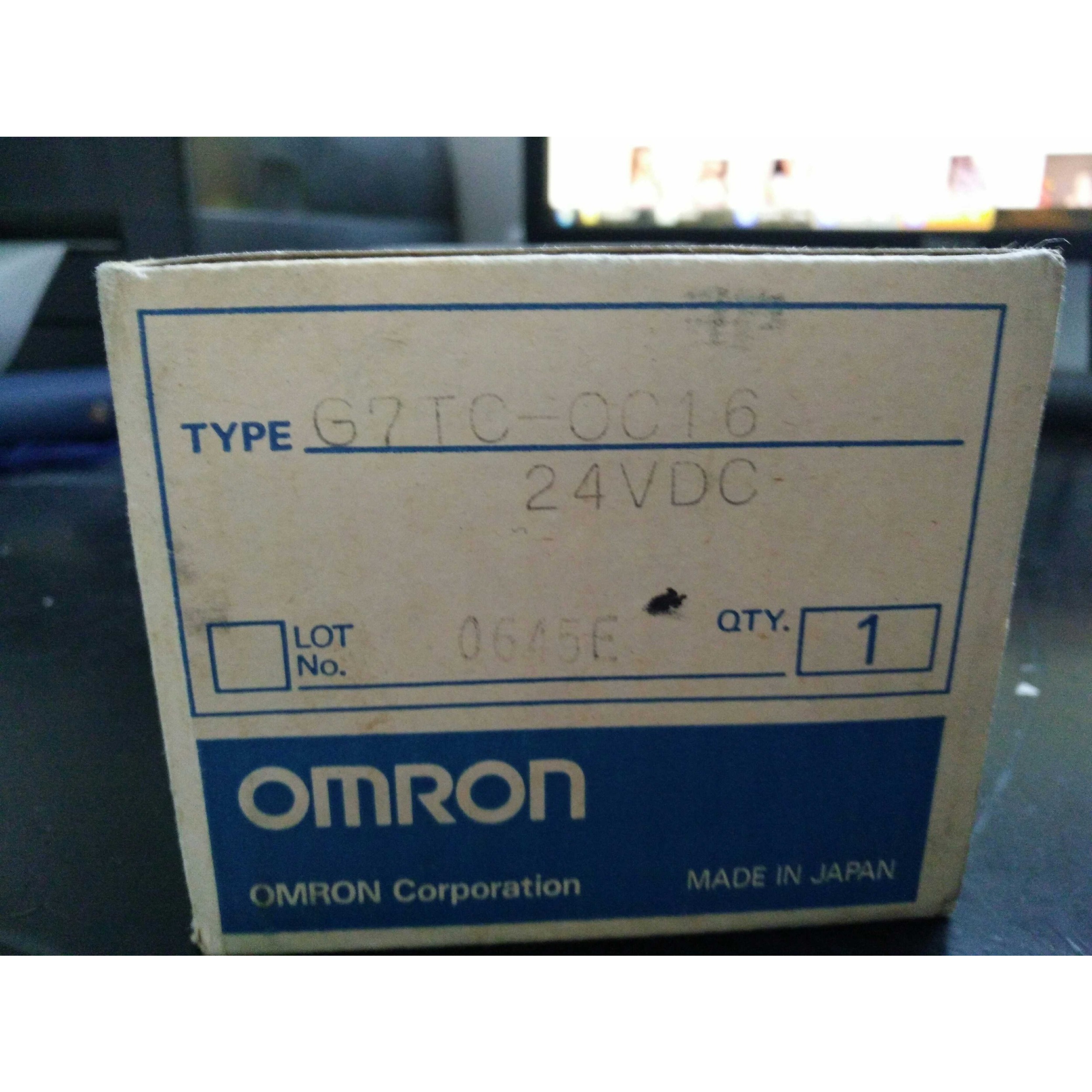 G7T-1112S 16组继电器+底座G7TC-OC16 24VDC P7TF-0S16