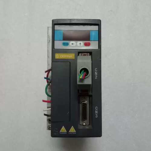 议价EPS-EB0D40123-5500 伺服驱动器