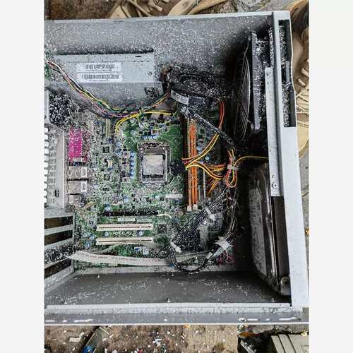 议价需要再拍/ipc-5120硬碟1000G内存8G，处理器i5二代研