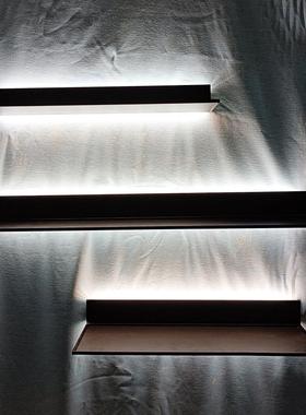 led铝合金发光层板带灯黑色定制金属铝型材一字墙上隔板置物架