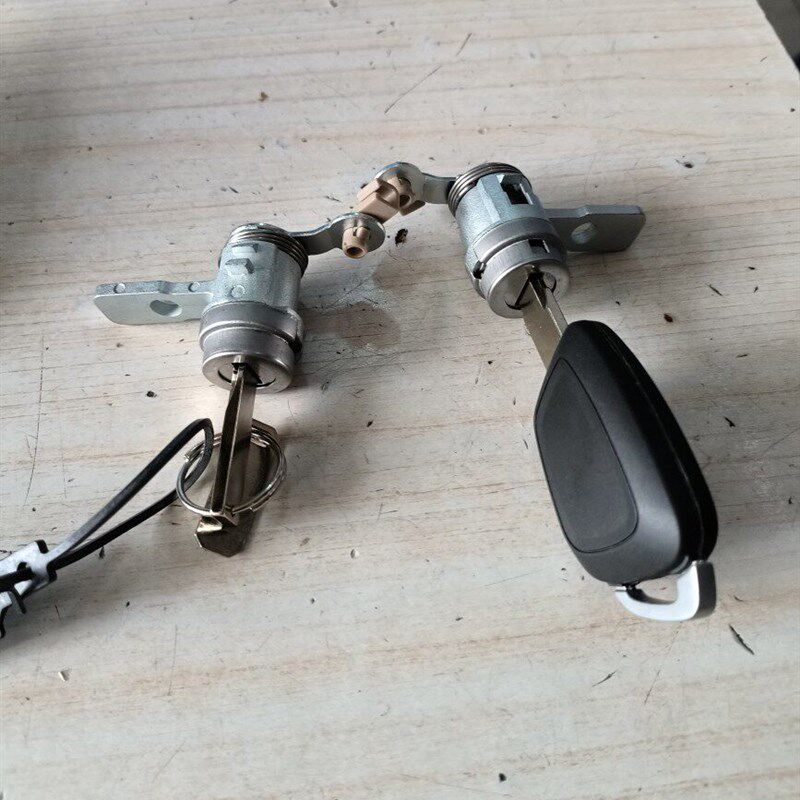 中华配件 V5 H330 H530 H320 左前门锁芯 车门锁芯 正品