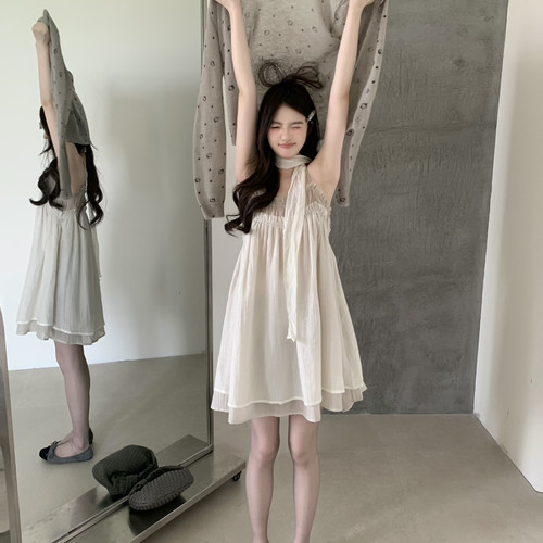 grapestone 葡萄籽-子宽松遮肉显瘦A字仙气度假裙连衣裙(配丝巾)