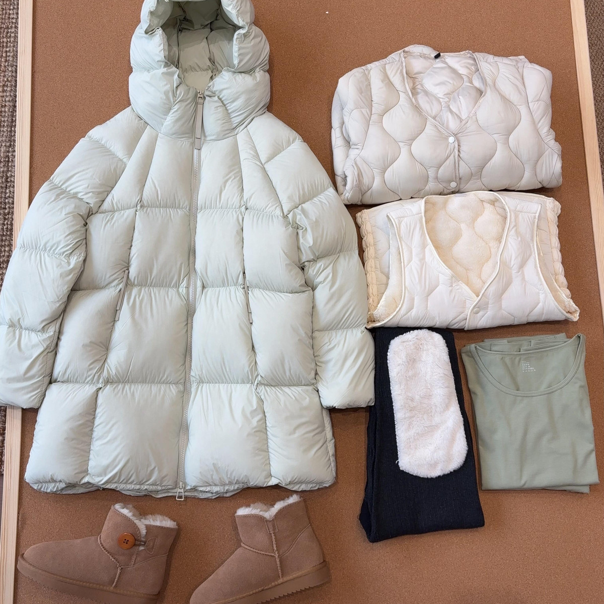 泊曼秀-连帽女中长款2025冬季新款高充绒量保暖羽绒服外套