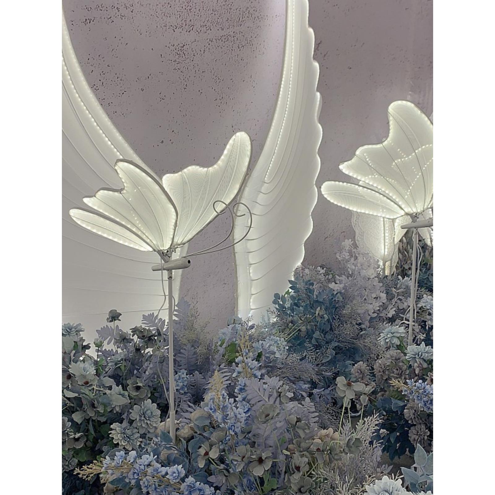 2025婚庆道具蝴蝶翅膀吊顶装饰婚礼舞台吊灯T台路引摆件台甜品