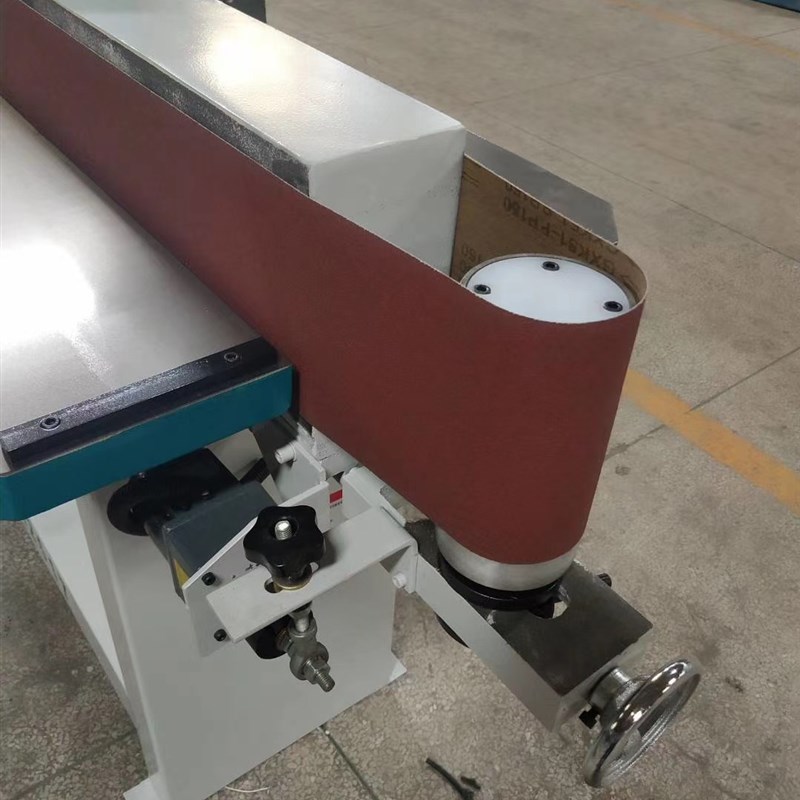 沃锐木工机械 MM2617立式窜动砂光机木工砂带机自动靠边砂振动砂