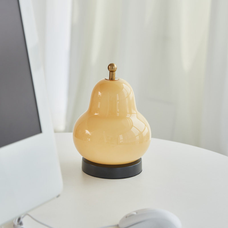中古法式奶油梨子小台灯客厅卧室床头便携充电触摸创意氛围小夜灯