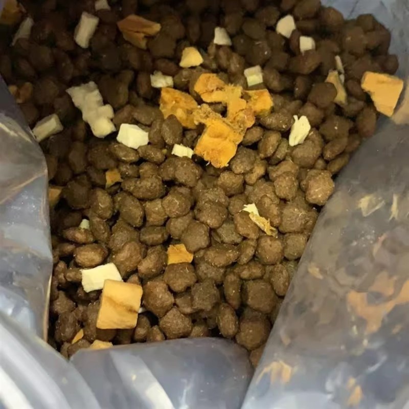 忠诚的小狗冻干猫粮3斤20斤鸡肉三文鱼全价营养美短英短成幼通用