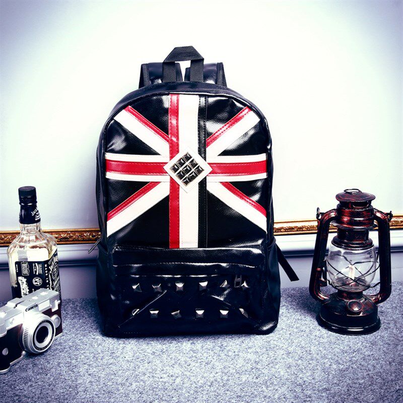 英伦潮流纯黑色PU皮包学生书包男士双肩包韩版时尚小背包机车男包