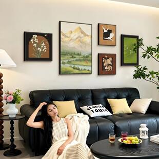中古风客厅装饰画日照金山沙发背景墙挂画寓意好法式复古组合壁画