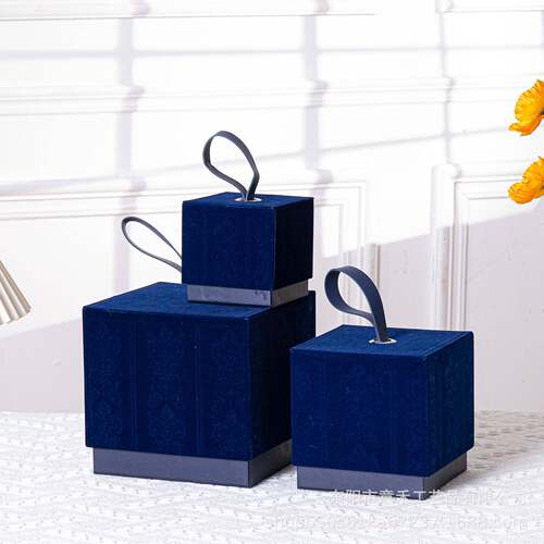 品方新盒伴手礼 礼盒喜盒糖结提婚伴娘GDT手绒布欧式洋气