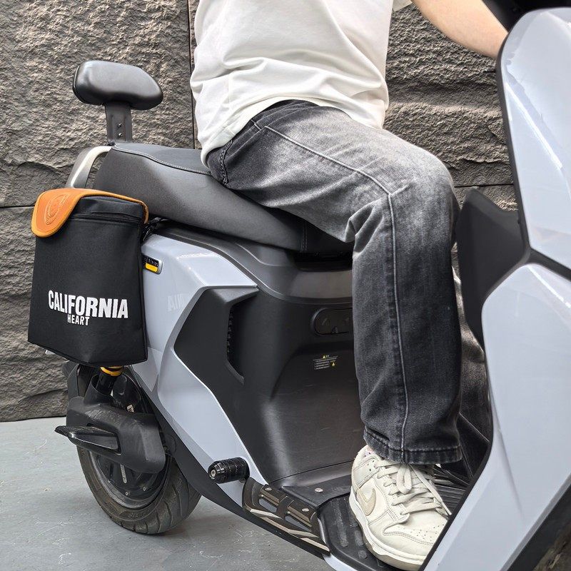 电动车前置挂包收纳包包防泼水电动车座桶包踏U板车通用侧边包,电动车/配件/交通工具,电动车挂包,淘宝优惠券,粉丝福利购,淘宝优惠卷