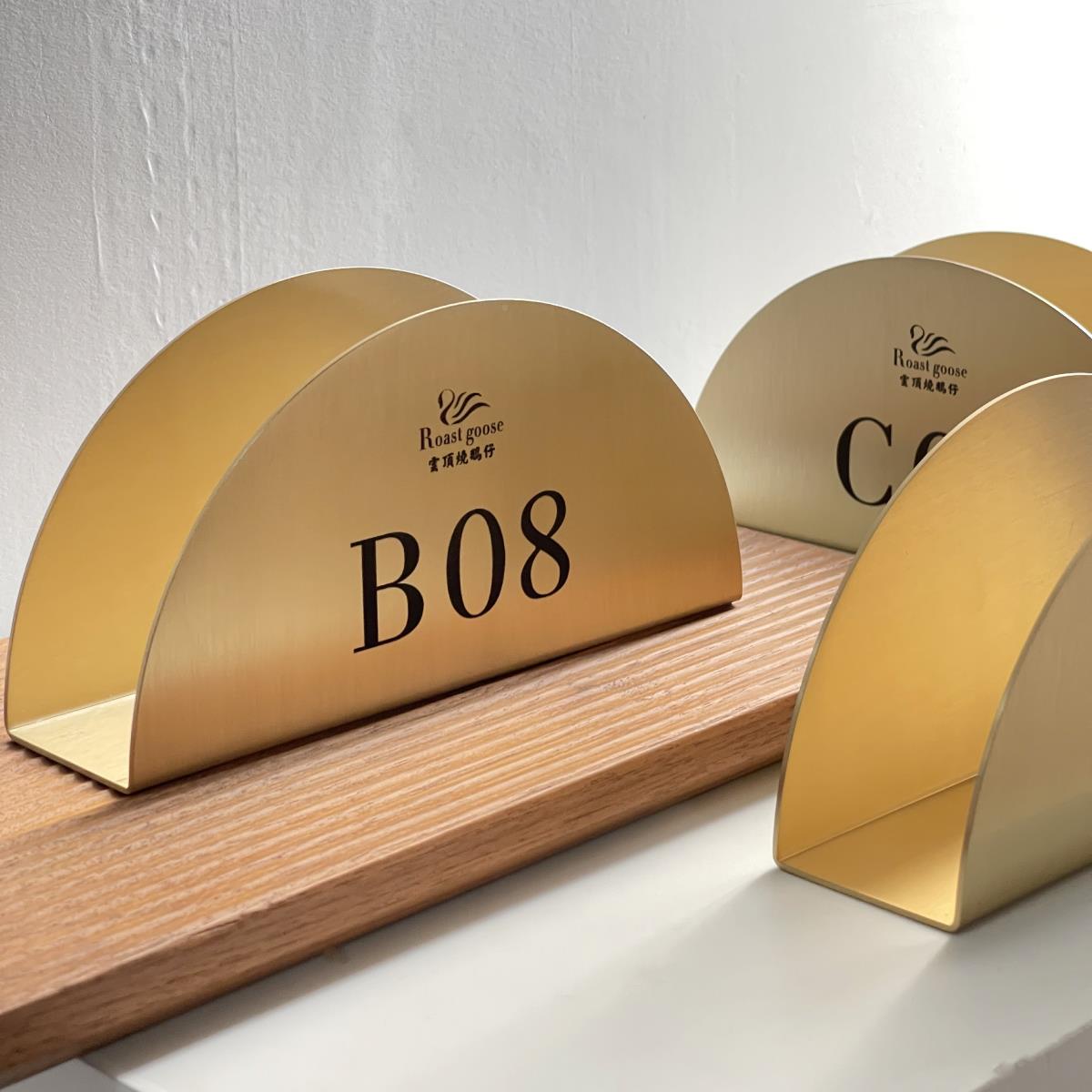 黄铜纸半巾架北欧高咖民啡厅餐厅档宿酒店圆形餐桌纸巾座定制logo