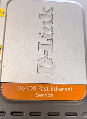 【询价】D-Link五端口交换机，型号DES-1005D
