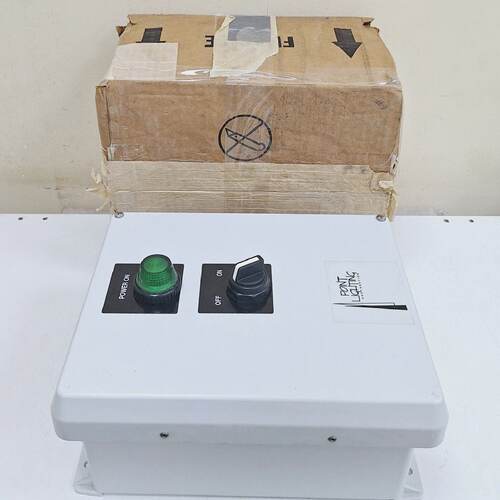 Point Lighting SPU107702SW Point Surge Protector Unit 230V 5