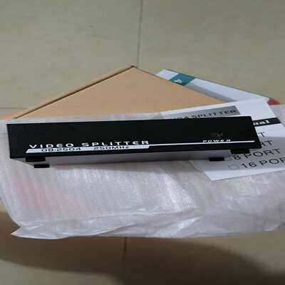 【议价】未使用UnnLink优联VGA分配器一分四一台