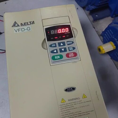 寻台达变频器5.5KWVFD055F43BG成色如图每