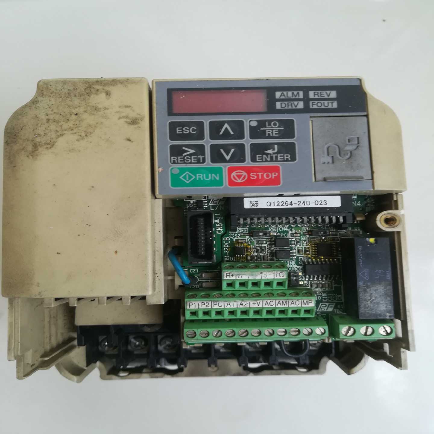 【议价】安川V1000系列2.2千瓦变频器CIMR-VB4A00适用