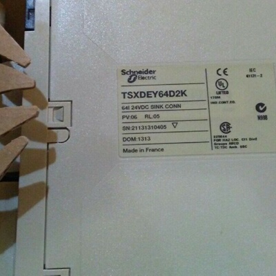 议价Schneider控制器模块TSXDMY28FK正品现货