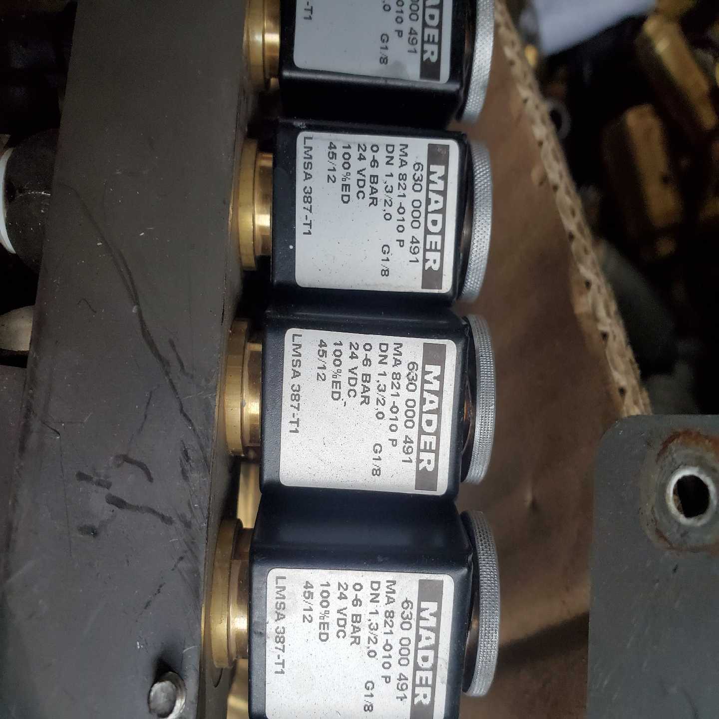 询价MADER电磁阀，630000491MA821-01