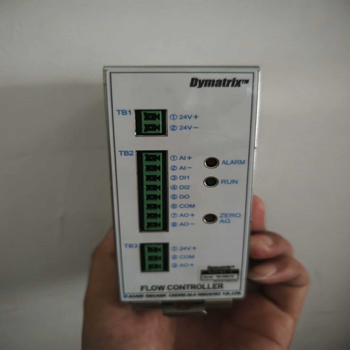 日本进口Dymatrix流量控制器，型号多样，几乎全新。有需--议价商