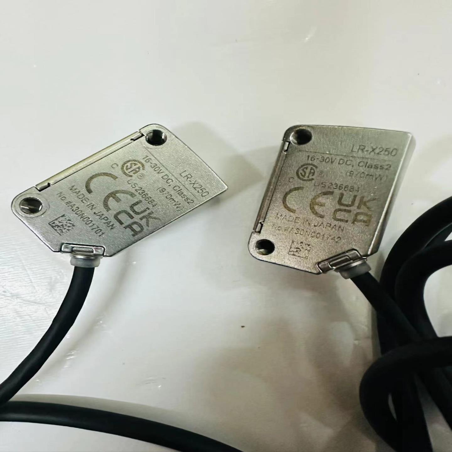 LR-X250基恩士KEYENCE基恩士九成新激光传询价