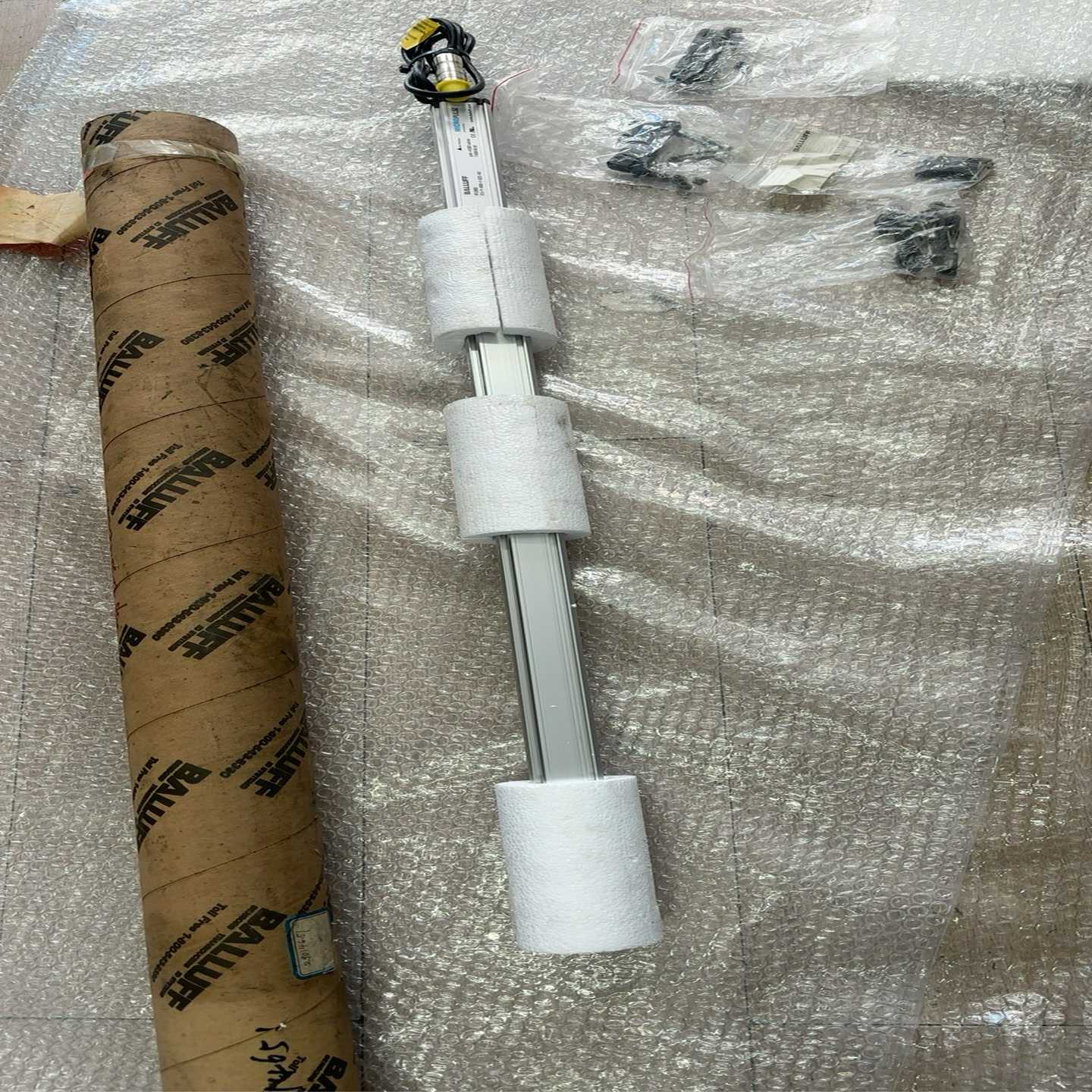 巴鲁夫位移传感器BTL5-P1-M0800-P-SA225--议价商品