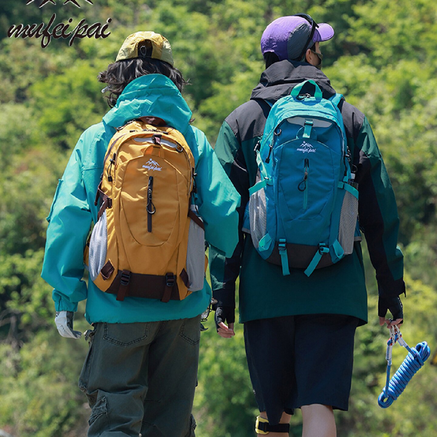 登山包大容量30L旅行包双肩包女户外运动徒步轻便旅游背包男书包
