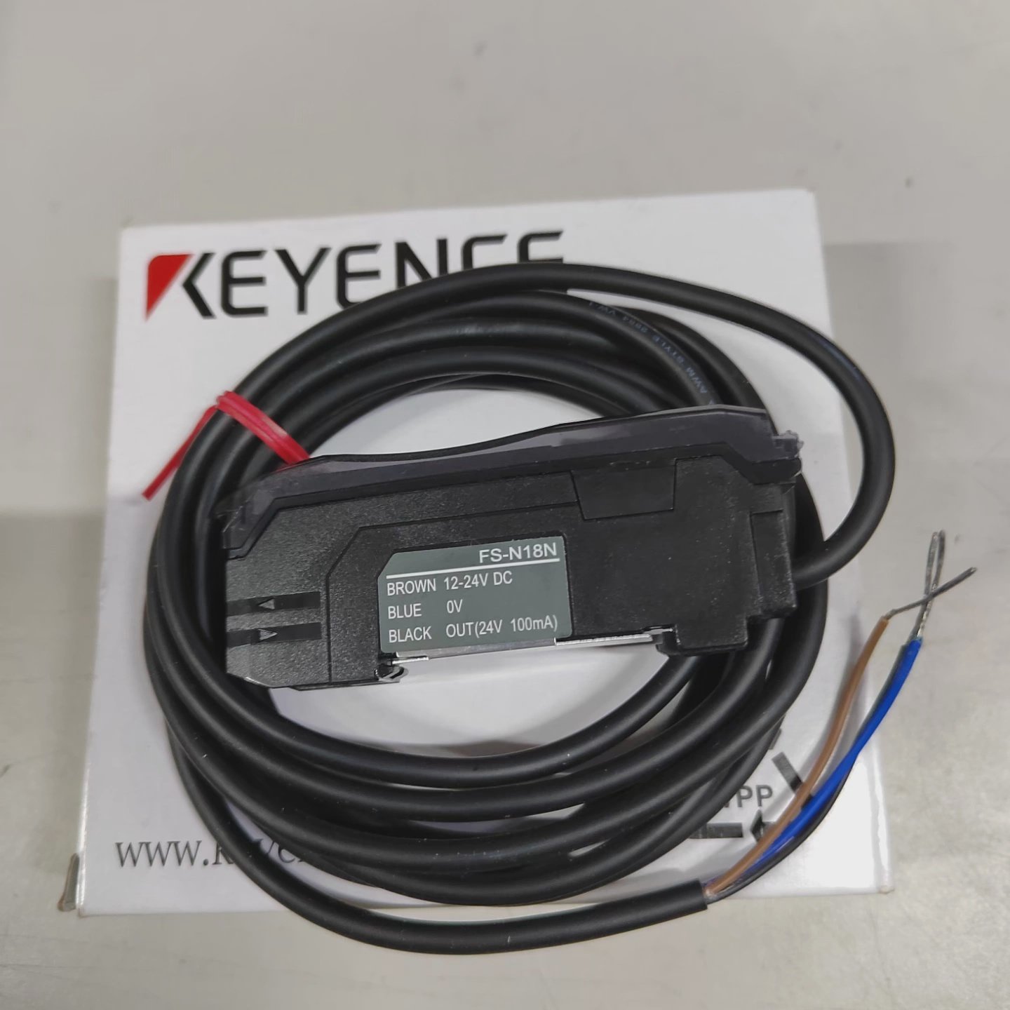 议价基恩士FSN18N全新一个实物拍摄无说明书需要的联系议价