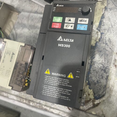 寻X台达变频器VFD7A5MS21ANSAA220V1.5K