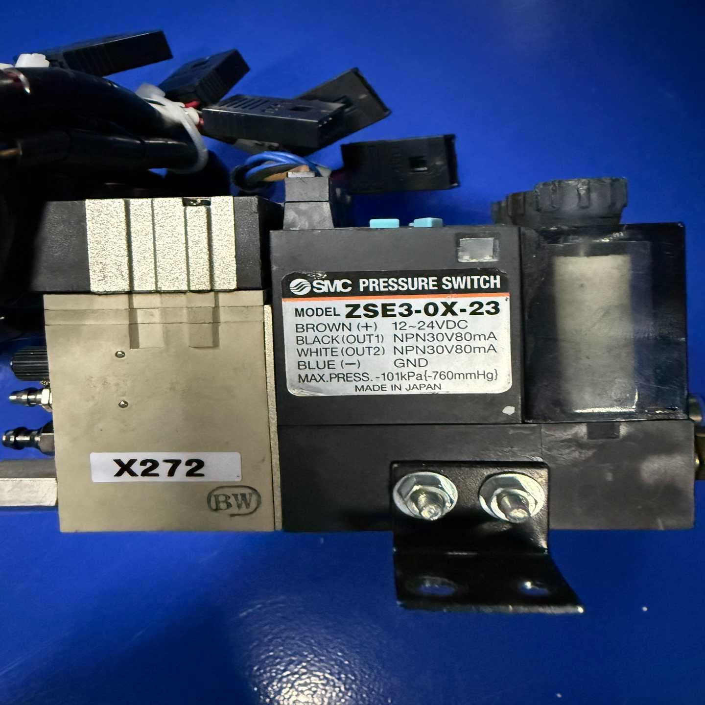 SMC真空压力传感器ZSE3-0X-23,日本原装,适用电压--议价商品