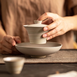 禅意泡茶碗 粉引陶瓷马蹄盖碗茶杯粗陶手工复古风家用二才茶碗中式