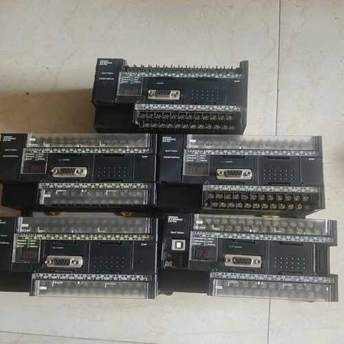 CP1H-X40DT-D plc，5台，成色如图，~询价