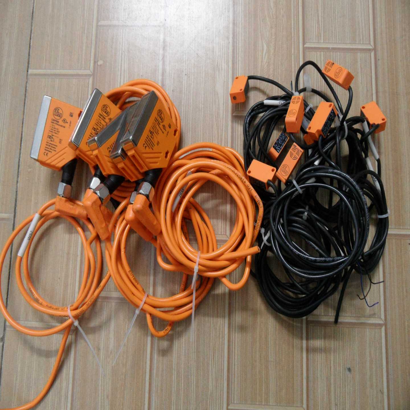 【议价】IFM易福门传感器IS5001-IS-3002-BP适用