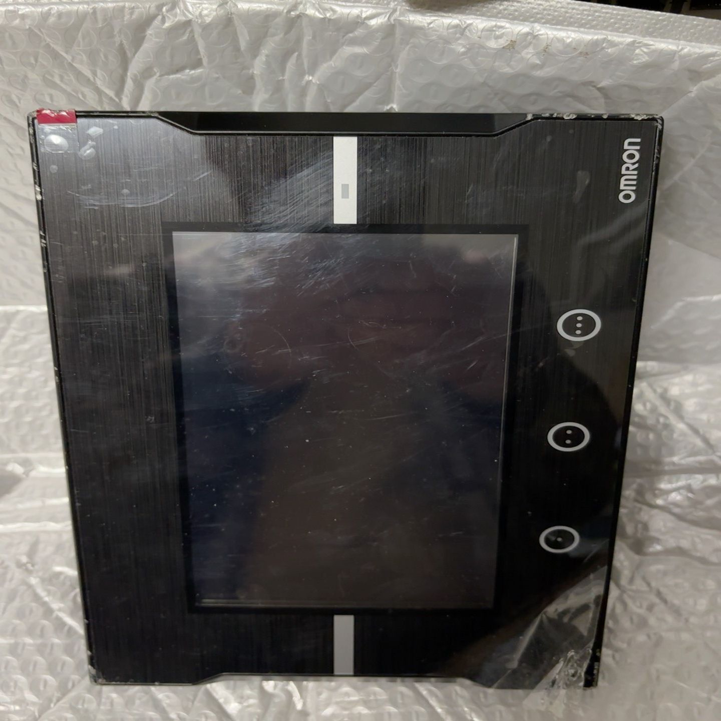 欧姆龙NA5-7W001B-V1-议价