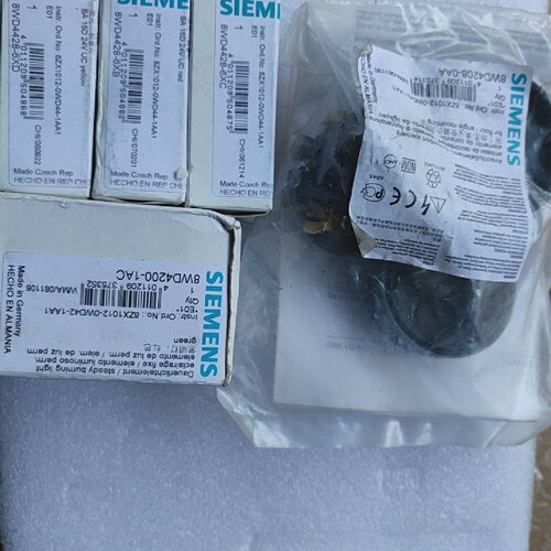 溢价-8WD44206XC8WD44206XB8W