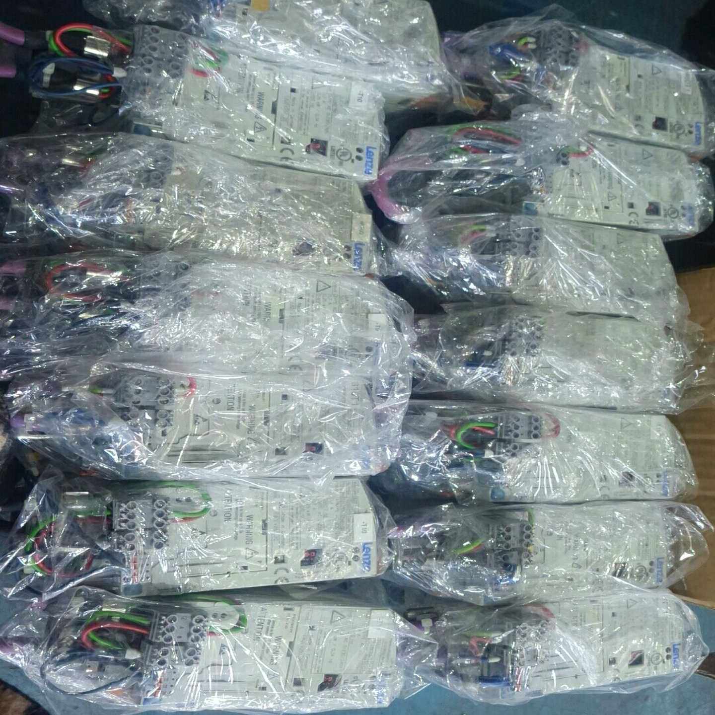 变频器E82EV251-2C测试0.25kw，现