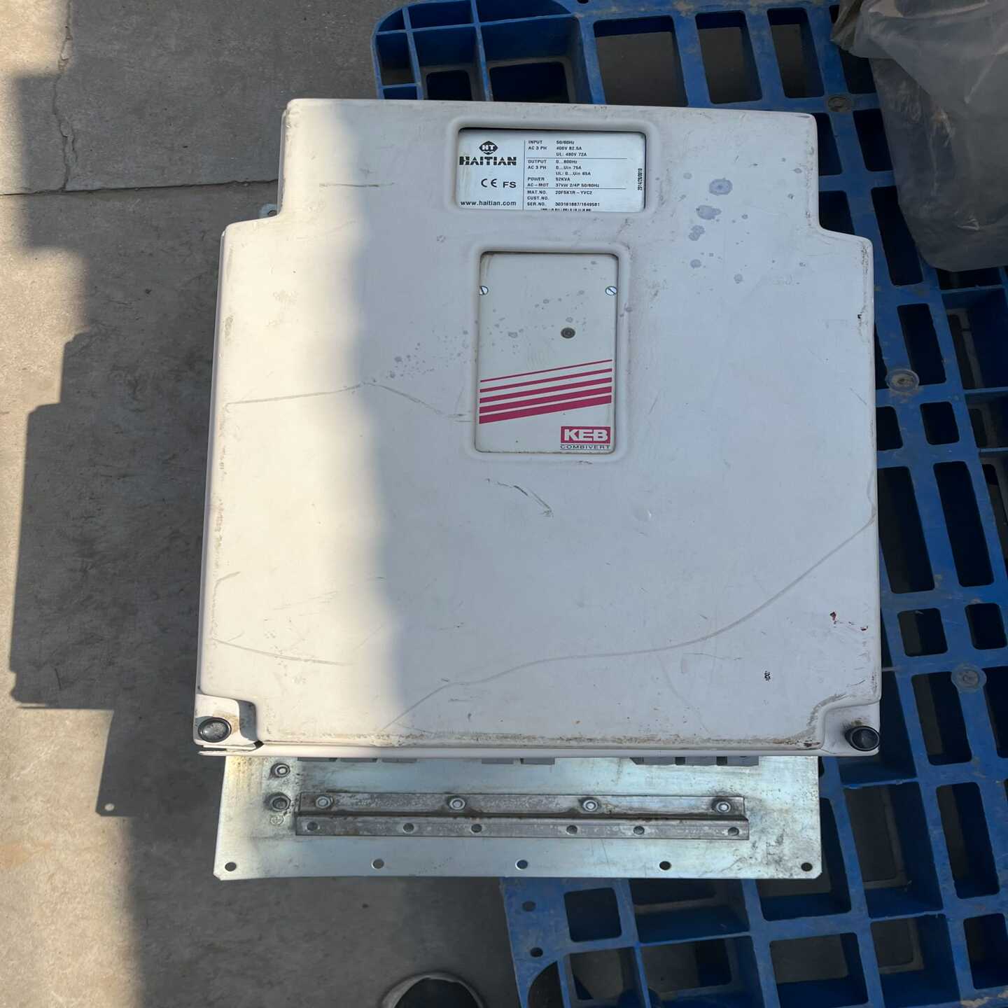 【议价】KEB科比变频器20F5K1R-YVC2一台库存未使用有瑕疵