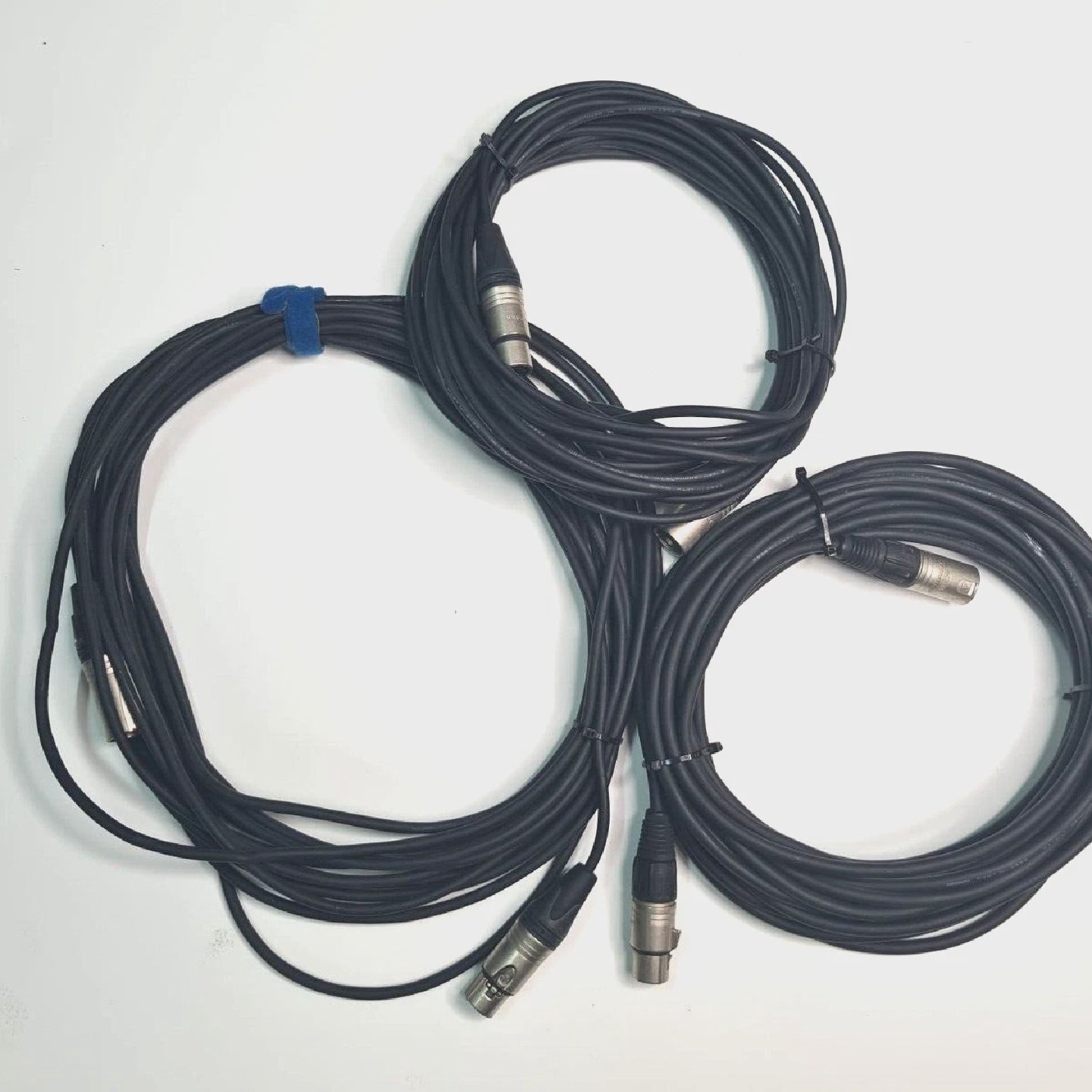 3Pcs Mixed Mogami 255225822893 XLR Cables. Each 10m.32 FT. - 实物图