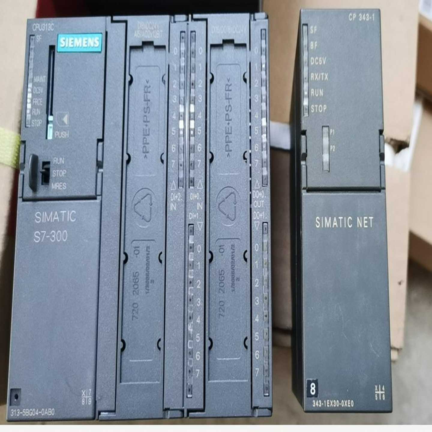 3RT1015-1OBB41断路器接触器模块3RT2015-1BB41