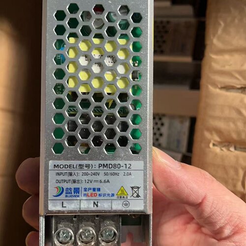 询价*蓝景PMD8012电源12V6.6A输入20024