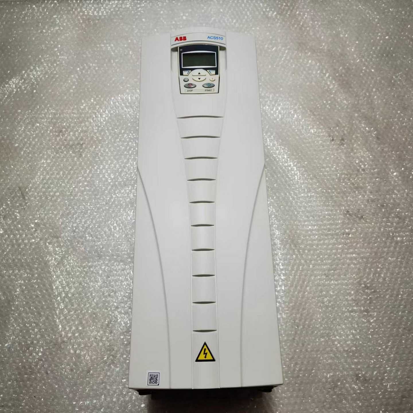 (询价)ABB变频器 ACS510 系列45kw，年份近，成