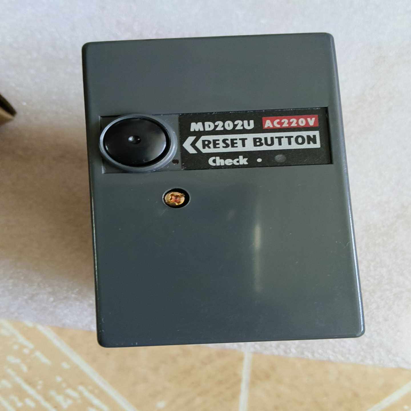 原装韩国美都MD202U控制器，燃气燃烧机控制器，全新带包装--议价